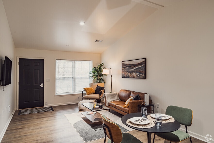 Primary Photo - The Glen