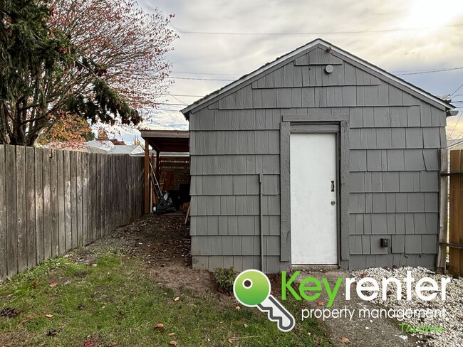 Building Photo - Must-have 2Bed/1Bath Tacoma Rambler