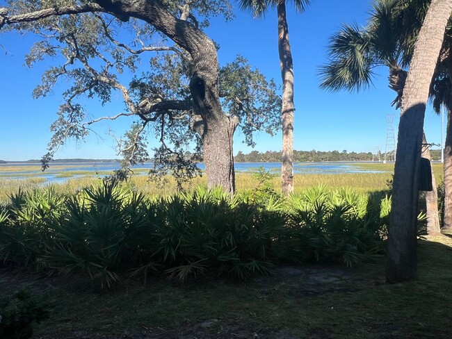 Building Photo - Stunning Views! Mariners Cove Townhouse