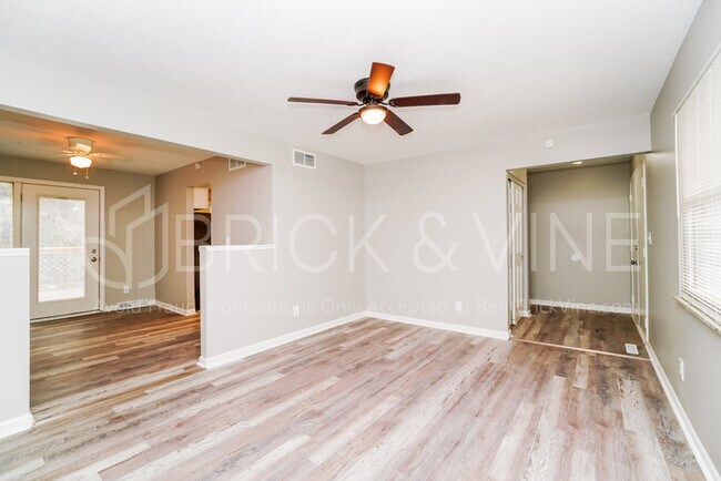 Building Photo - 1717 Demorest Rd