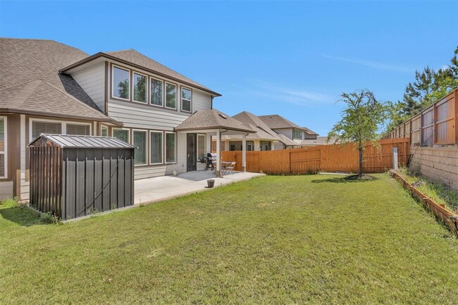 Building Photo - 2058 Woodland Pine Ct