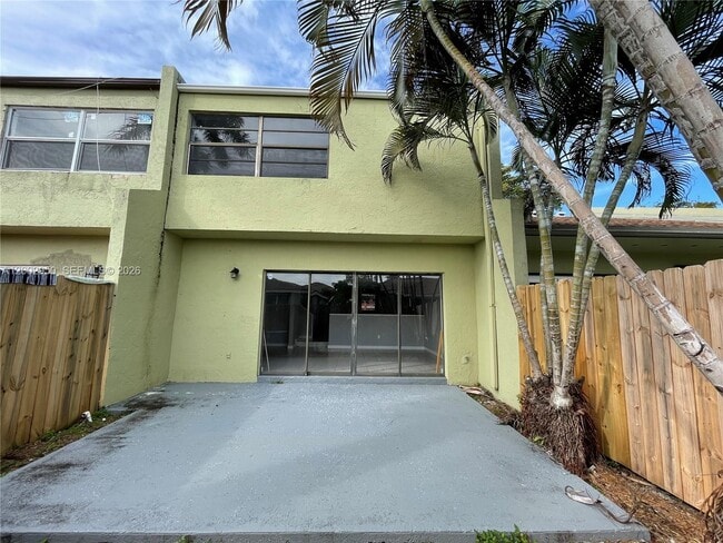 Building Photo - 20511 NW 15th Ave