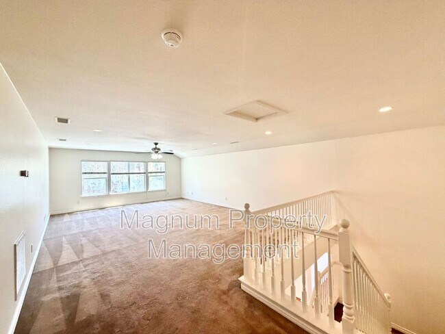 Building Photo - 35824 Red Bluff Pl