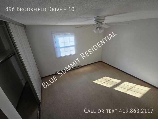 Building Photo - *** Rental Special $100 off first months R...