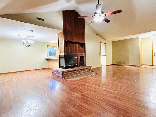 Building Photo - Large Lot, Beautiful Home in Milford