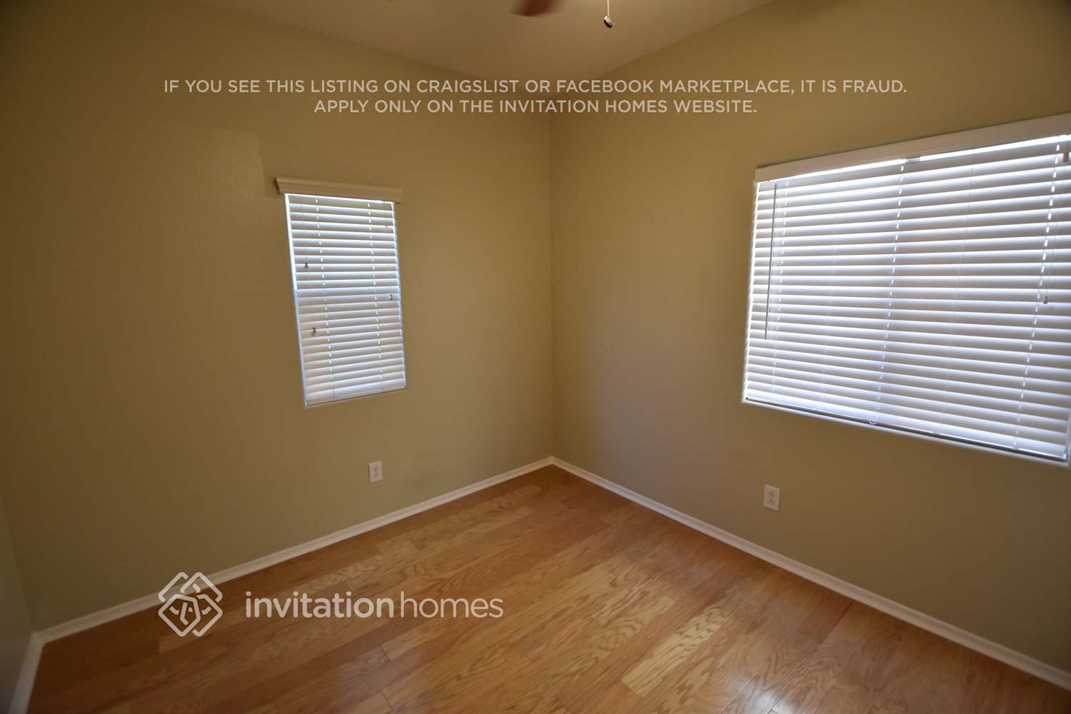 Building Photo - 445 N Citrus Ln