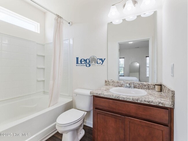 Building Photo - 313 Settlers Pointe Dr