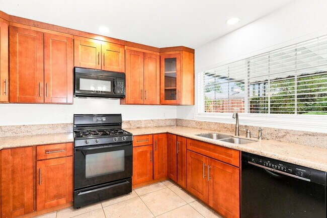 Building Photo - 7400 Pennington Way