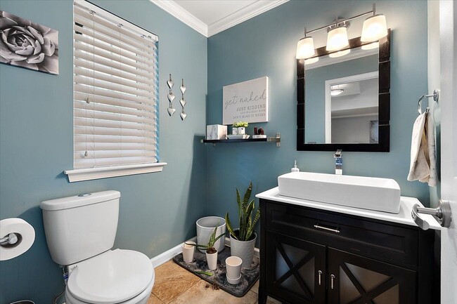 Building Photo - 42683 Wimbleton Way