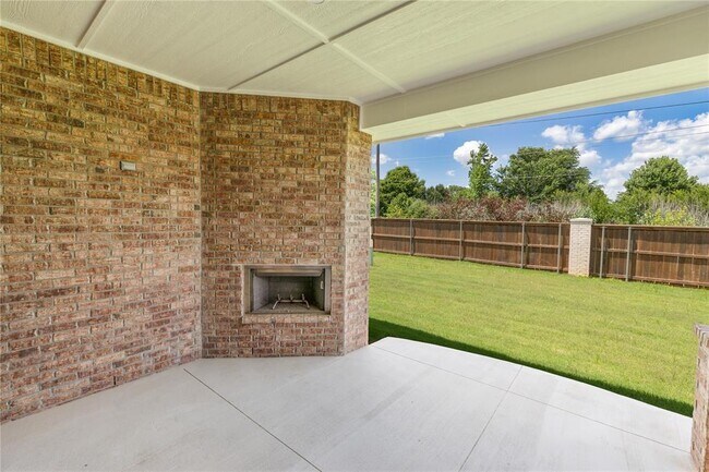 Building Photo - 12425 SW 30th St