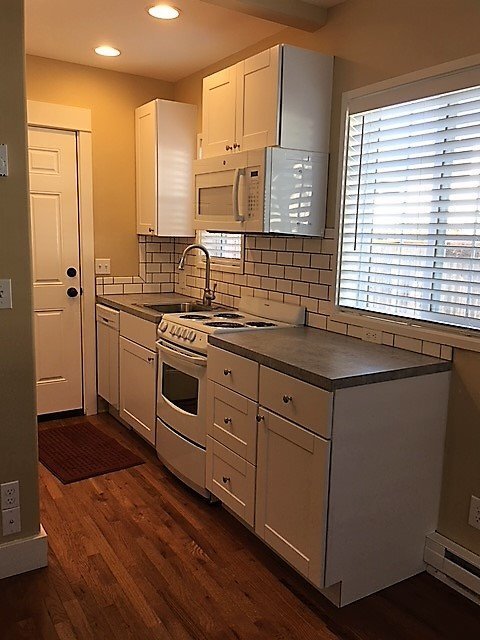 Building Photo - Great studio in downtown Beaverton!
