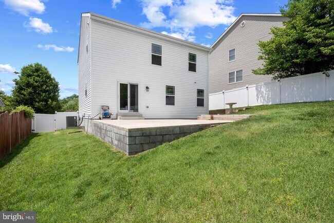 Building Photo - 5707 Lowell St