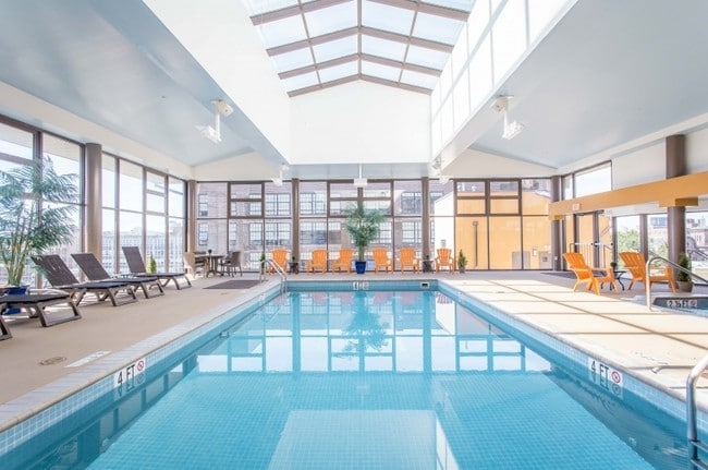 Pool - 1440 Mount Vernon St