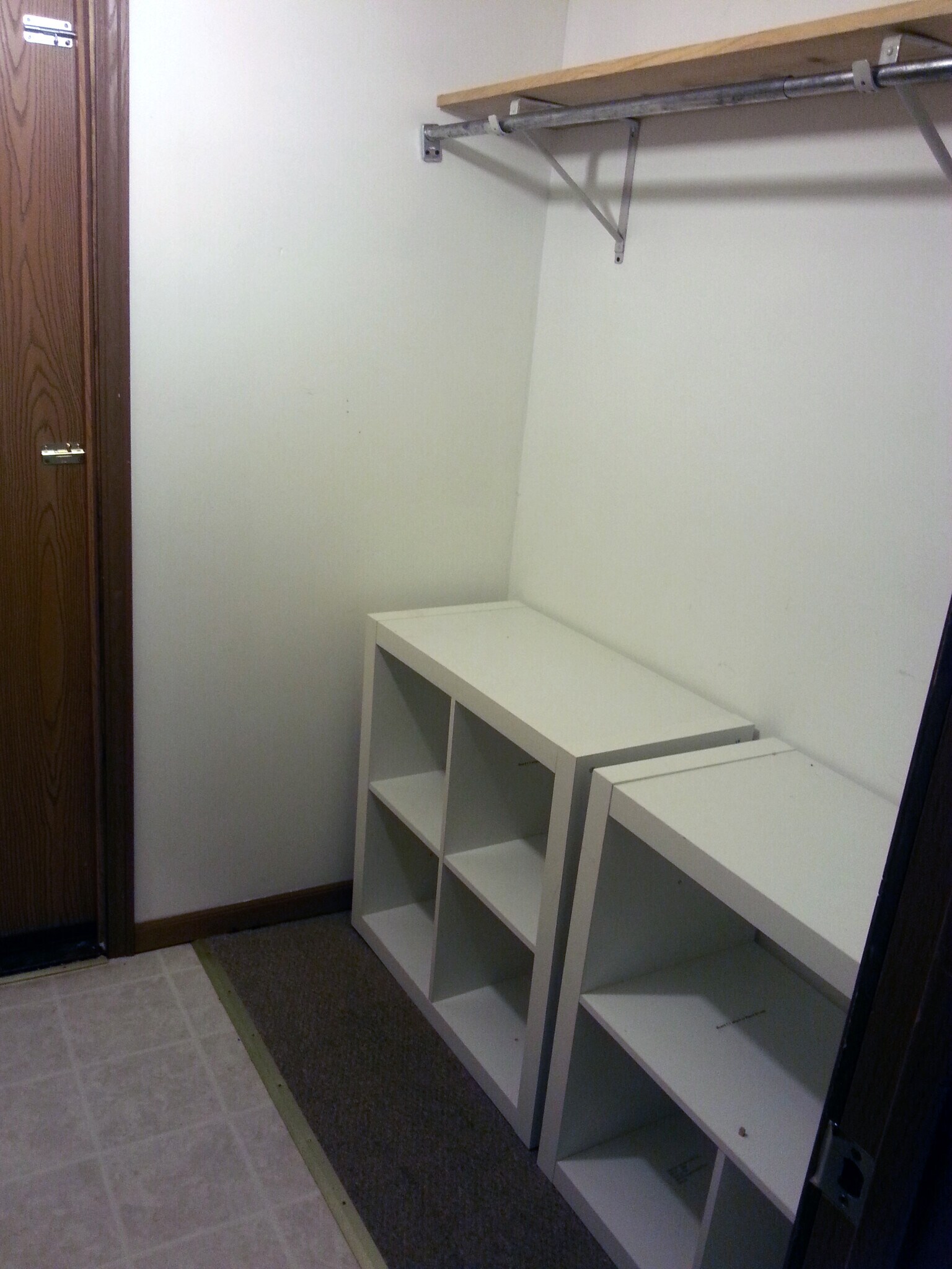 Building Photo - 810 West Washington Street