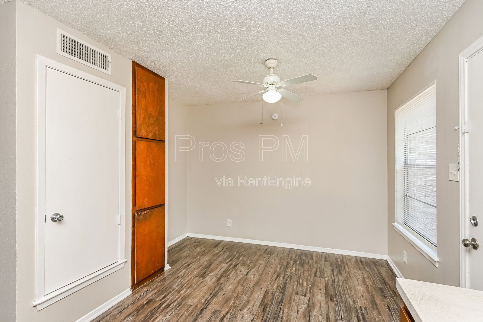 Building Photo - 3807 Coates Cir