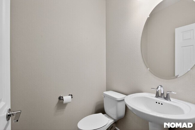 Building Photo - 6696 N Argonne St