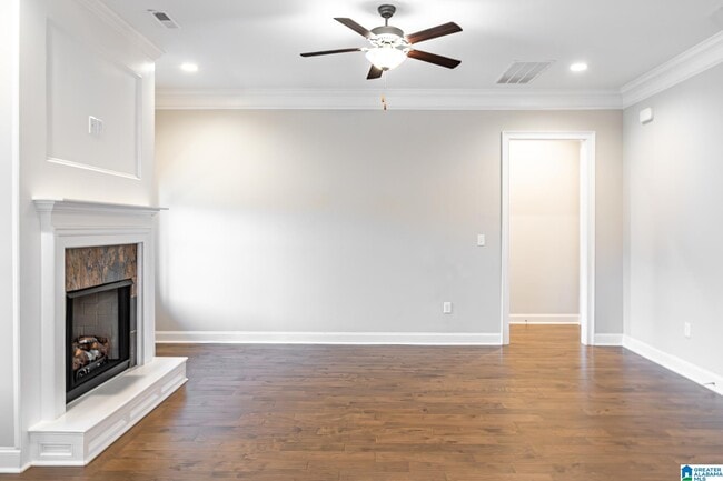 Building Photo - 349 Lionel Allen Wy