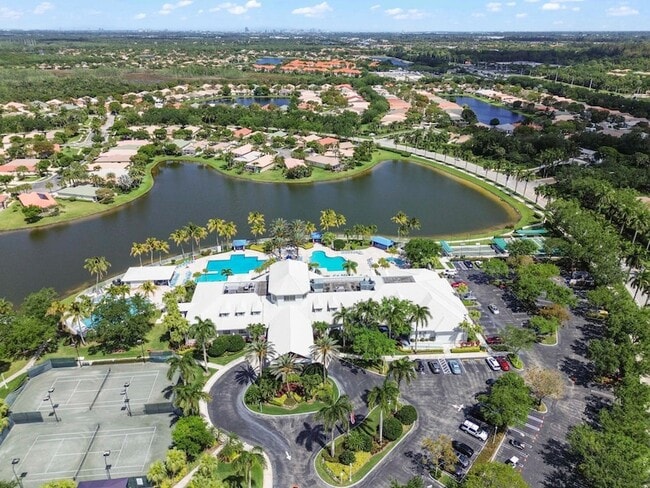Building Photo - 2464 Sailfish Cove Dr
