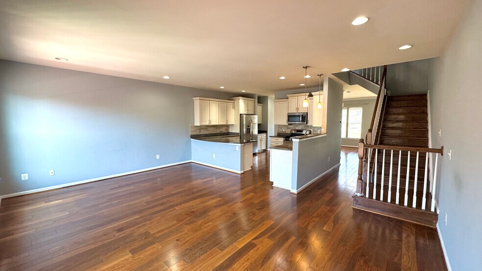 Building Photo - 25351 Wakestone Park Ter