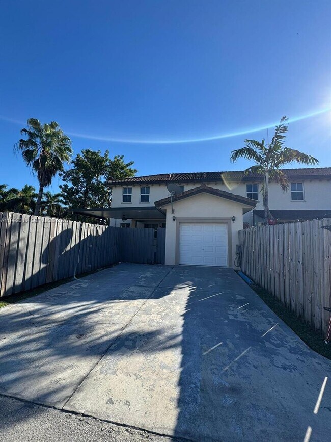 Building Photo - 11581 SW 244th St