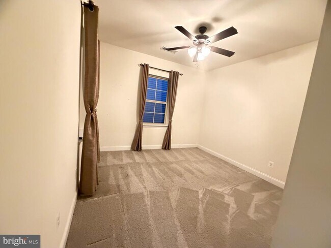 Building Photo - 3516 Timber Green Dr