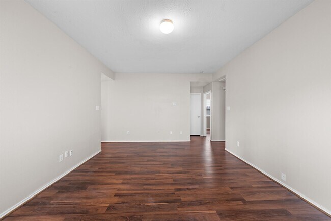 Building Photo - 14239 Brunswick Point Ln