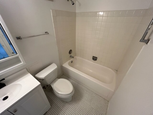 Building Photo - 9098 W Terrace Dr