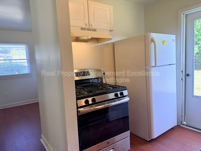 Building Photo - 419 Walton St