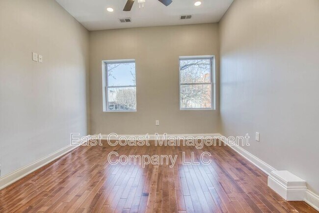 Building Photo - 1623 E Baltimore St