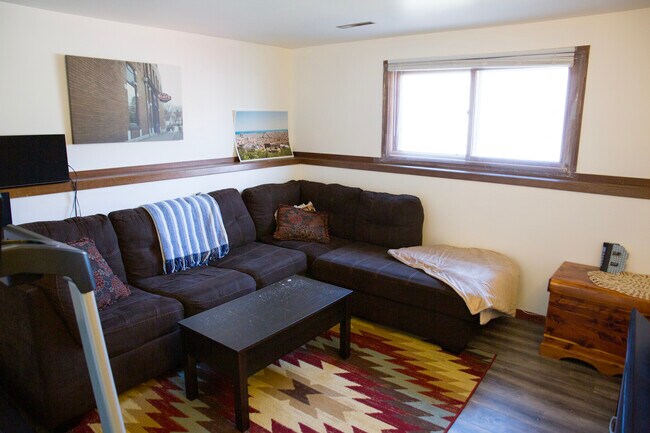 Downstairs living area - 1319 S Thompson Dr