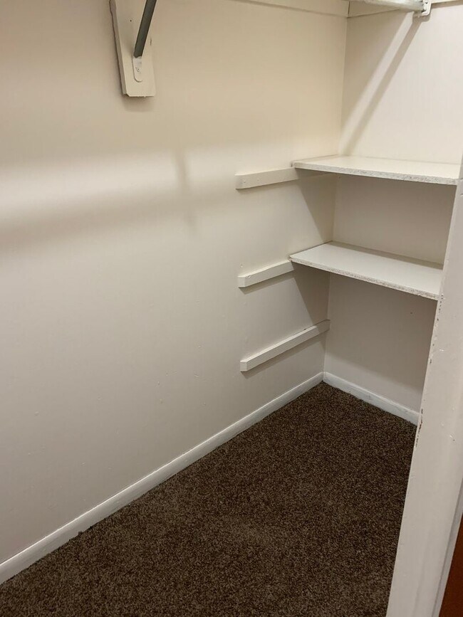 Interior Photo - Westerville Oaks Townhomes