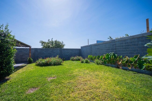 Building Photo - 5617 St Luke Blvd