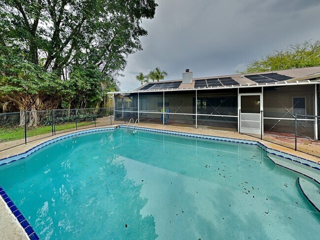 Building Photo - 37 W Rubber Tree Dr