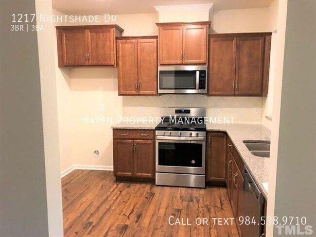 Building Photo - 1217 Nightshade Dr