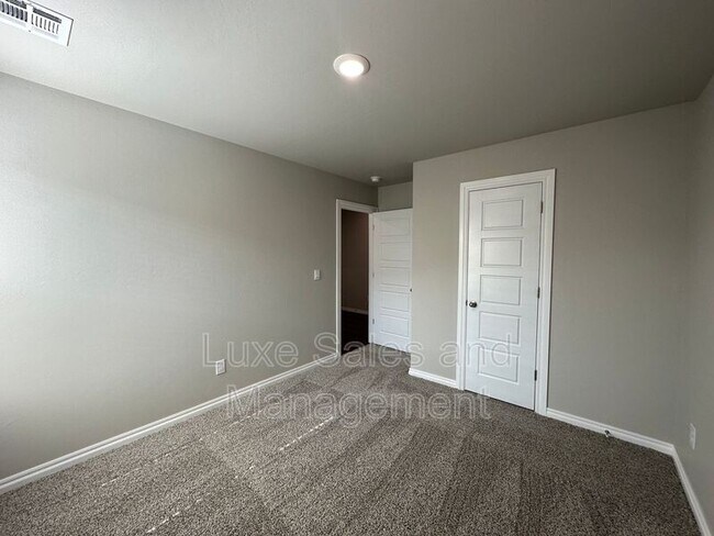Building Photo - 12517 NW 139th St