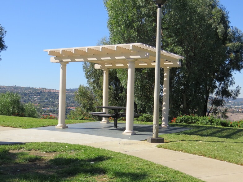 Beautiful HOA area to enjoy the view - 30061 Whitecap