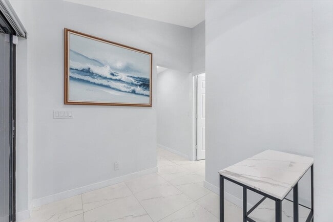 Building Photo - 13947 Geranium Pl