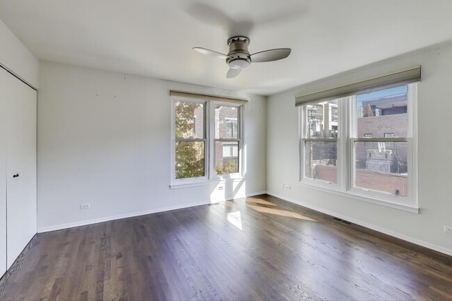 Building Photo - 2743 N Wayne Ave