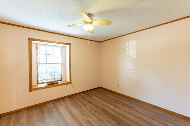 Building Photo - 21507 Fir Creek Ln