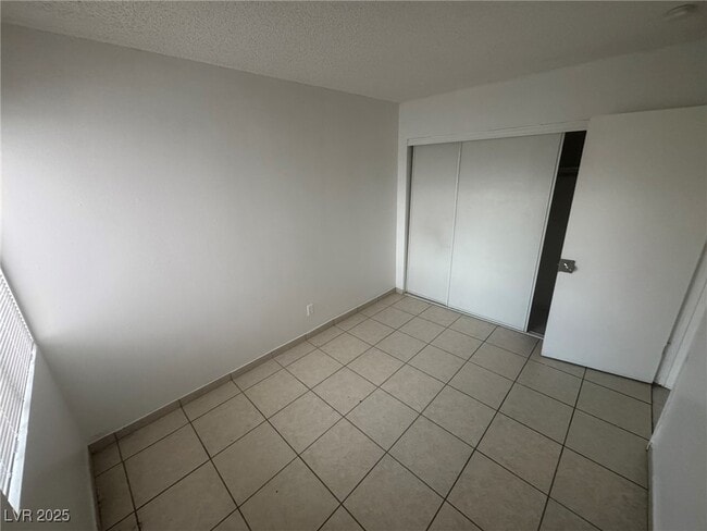 Building Photo - 1828 Harding St