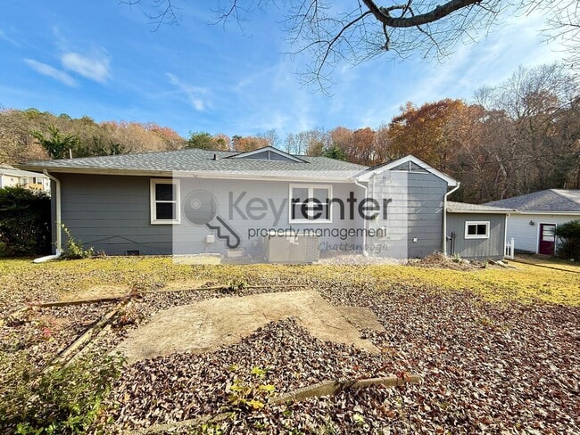 Building Photo - 4803 Orchard View Dr