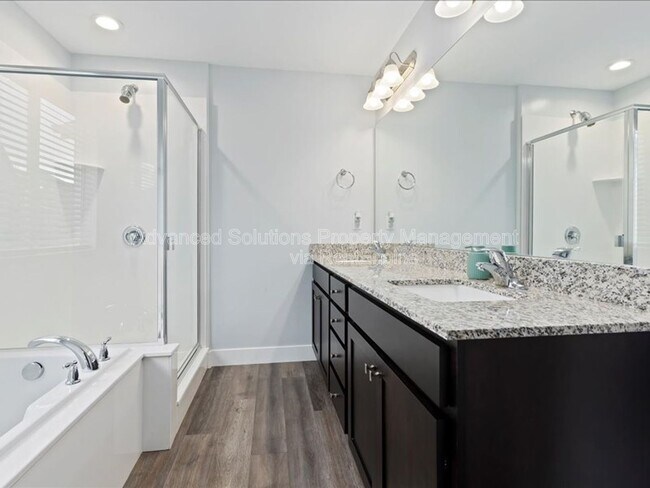 Building Photo - 13972 S Overwatch Dr