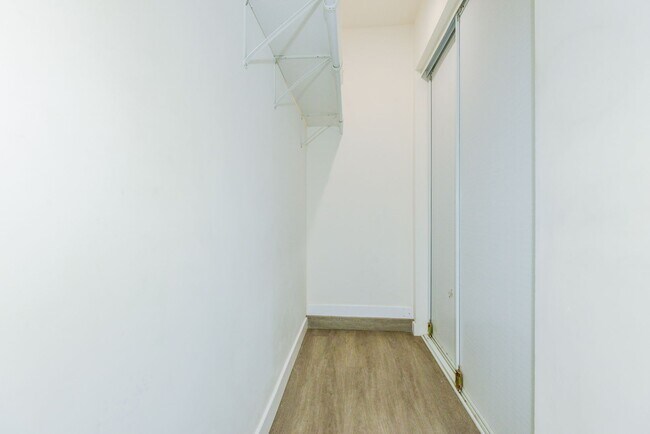 Building Photo - 8972 W 24th St