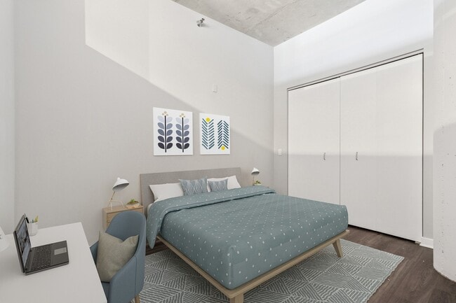 Building Photo - 720 N Larrabee St