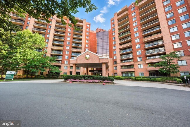 Primary Photo - 2230 George C Marshall Dr