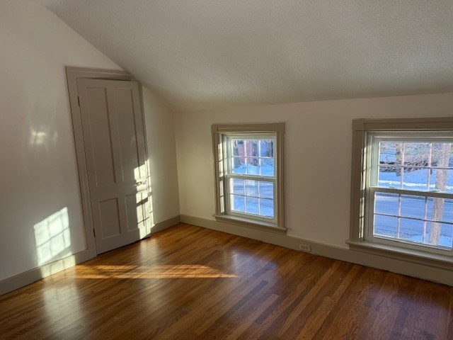 Building Photo - 428 Main St