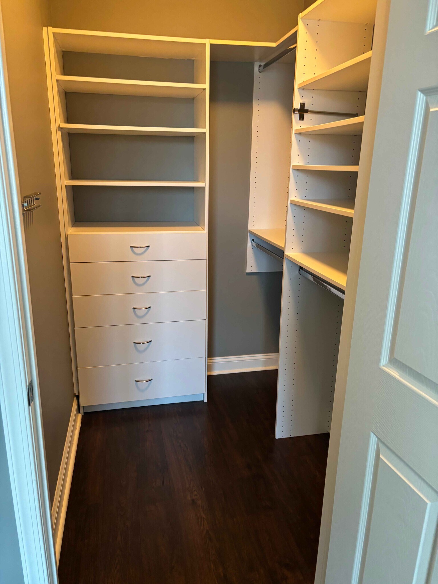 Bedroom #2 Closet - 300 W Elm St