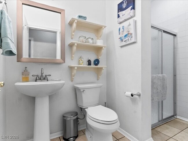 Building Photo - 2547 Serenity Hollow Dr