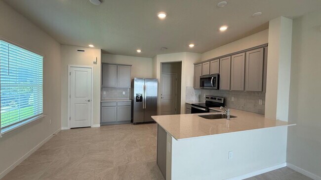 Building Photo - 2599 Winsome Wy