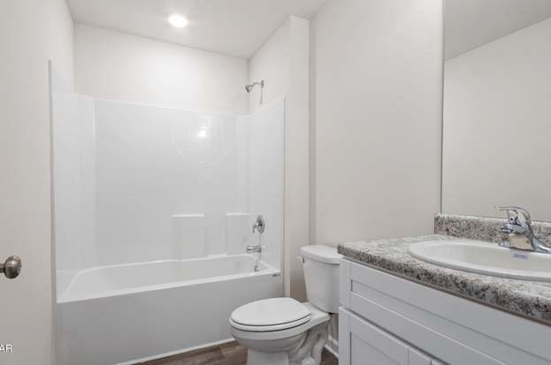 Building Photo - 5824 Tiagra Dr